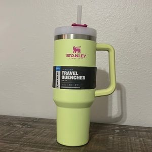 Stanley quencher tumbler 40oz CITRON